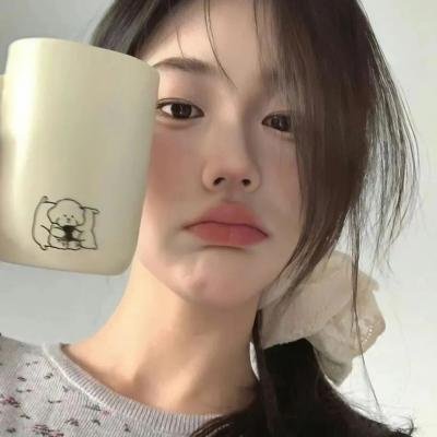 小镇春回